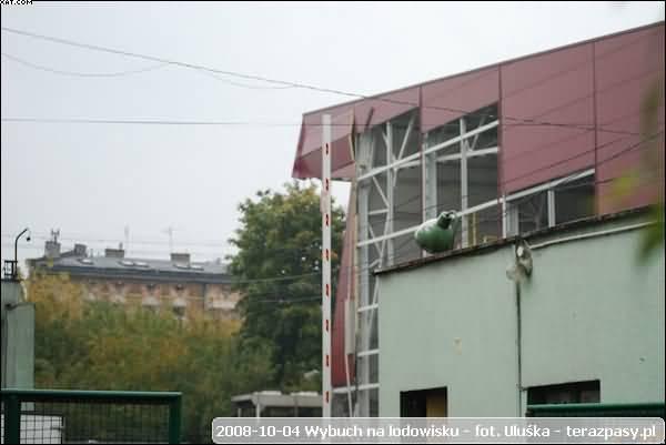 2008-10-04-eksplozja-hala-hokejowa-u-09_600
