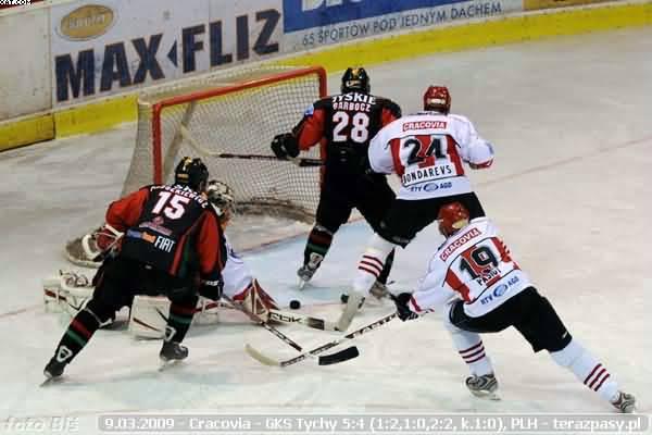 2009-03-09-plh-cracovia-gkstychy-b-145_600
