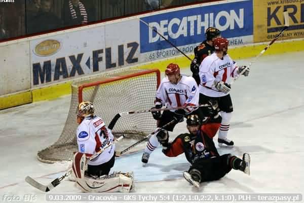 2009-03-09-plh-cracovia-gkstychy-b-156_600