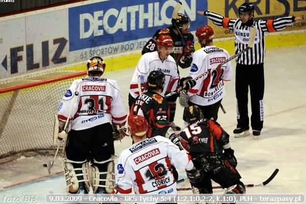 2009-03-09-plh-cracovia-gkstychy-b-166_600