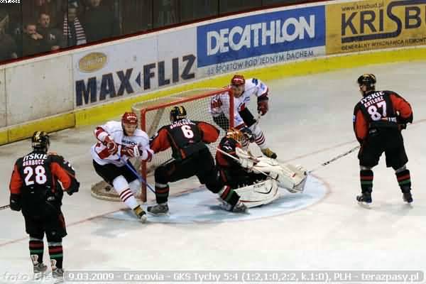 2009-03-09-plh-cracovia-gkstychy-b-330_600