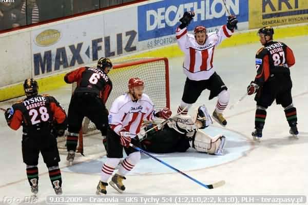 2009-03-09-plh-cracovia-gkstychy-b-335_600
