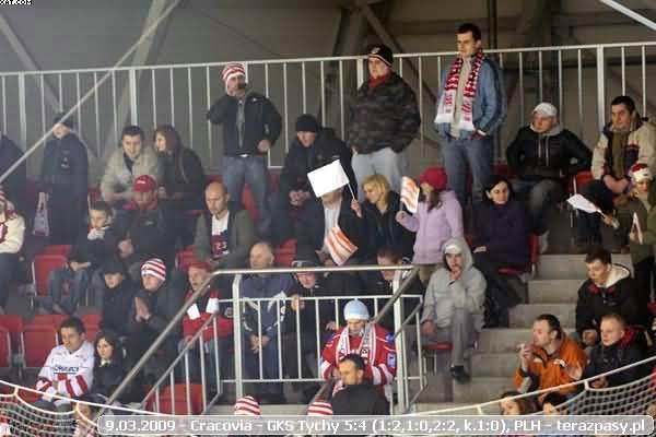 2009-03-09-plh-cracovia-gkstychy-b-358_600