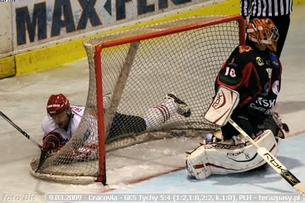 2009-03-09-plh-cracovia-gkstychy-b-371_600