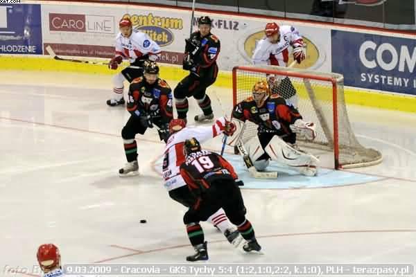 2009-03-09-plh-cracovia-gkstychy-b-496_600