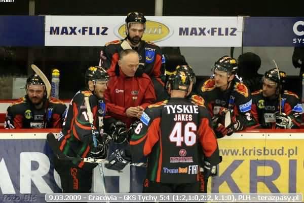 2009-03-09-plh-cracovia-gkstychy-b-738_600