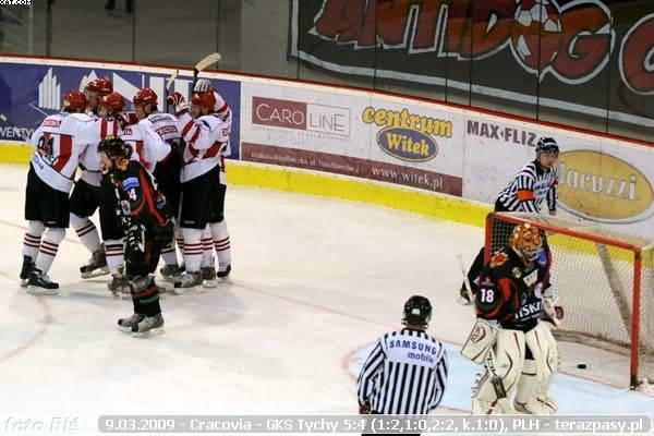 2009-03-09-plh-cracovia-gkstychy-b-768_600