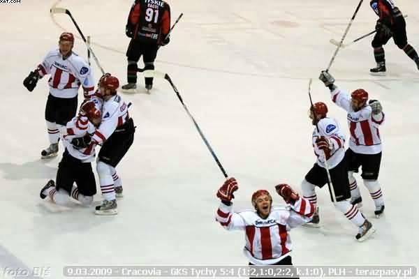 2009-03-09-plh-cracovia-gkstychy-b-795_600