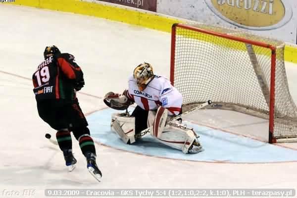 2009-03-09-plh-cracovia-gkstychy-b-915_600