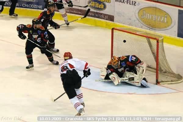 2009-03-10-plh-cracovia-gkstychy-b-109_600
