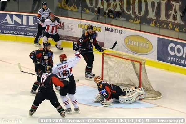 2009-03-10-plh-cracovia-gkstychy-b-113_600