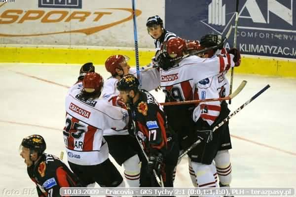 2009-03-10-plh-cracovia-gkstychy-b-127_600