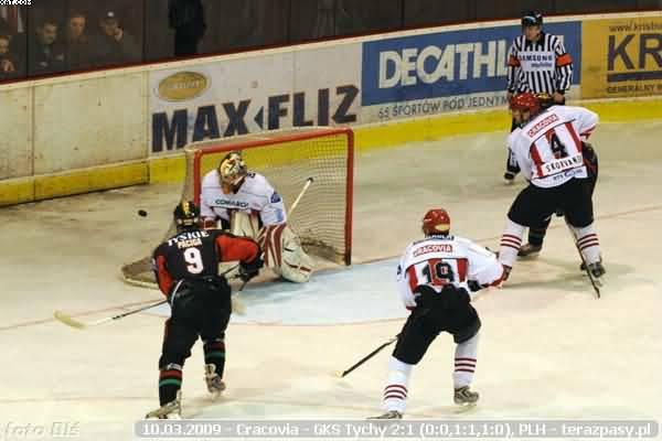 2009-03-10-plh-cracovia-gkstychy-b-150_600
