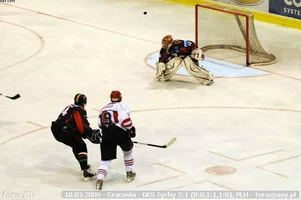 2009-03-10-plh-cracovia-gkstychy-b-158_600