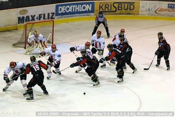 2009-03-10-plh-cracovia-gkstychy-b-179_600