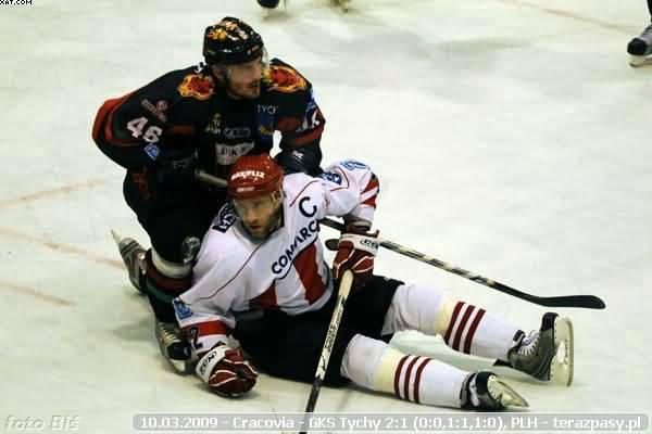 2009-03-10-plh-cracovia-gkstychy-b-182_600