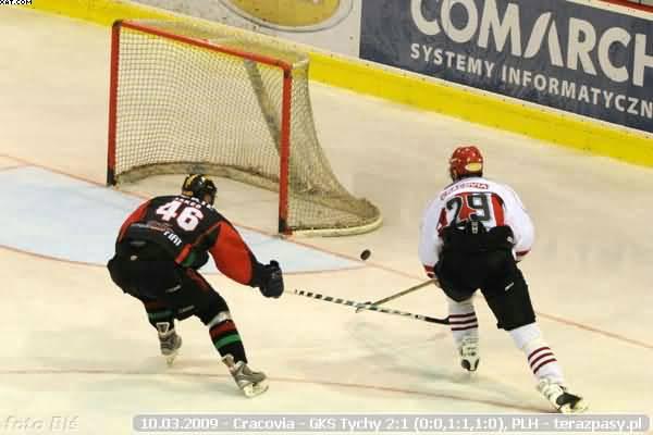 2009-03-10-plh-cracovia-gkstychy-b-207_600