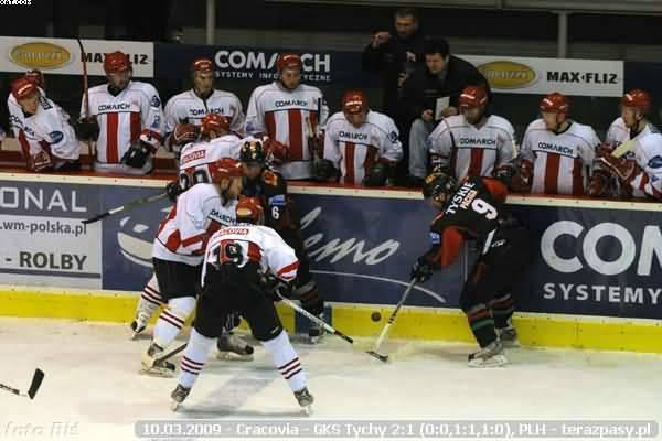 2009-03-10-plh-cracovia-gkstychy-b-215_600