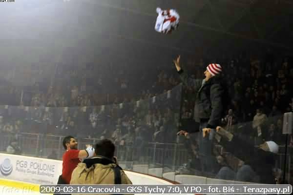 2009-03-16-plh-cracovia-gkstychy-b-1170_600