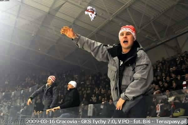 2009-03-16-plh-cracovia-gkstychy-b-1174_600