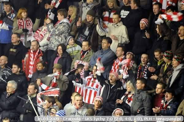 2009-03-16-plh-cracovia-gkstychy-b-0100_600