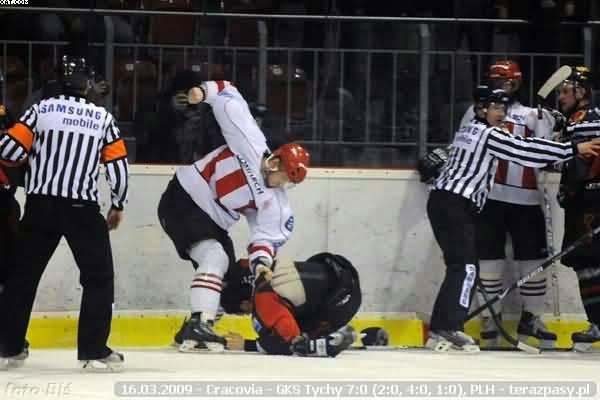 2009-03-16-plh-cracovia-gkstychy-b-0345_600