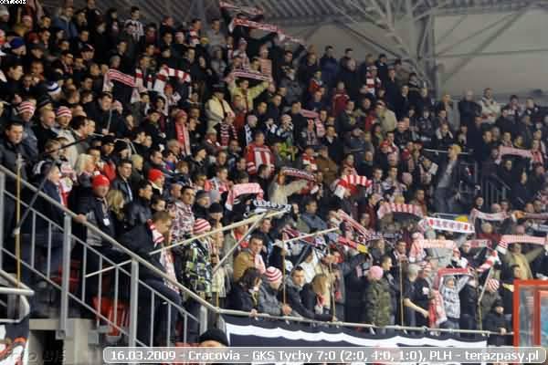 2009-03-16-plh-cracovia-gkstychy-b-0401_600