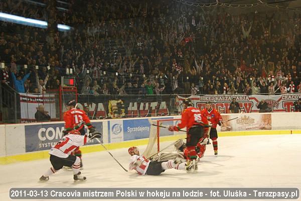 2011-03-13-plh-cracovia-gks tych-u_1659