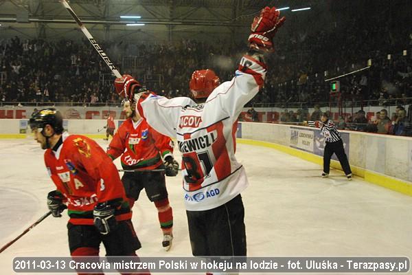 2011-03-13-plh-cracovia-gks tych-u_1706