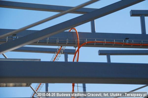 2010-04-25_Budowa_Stadionu_Cracovii_024_600