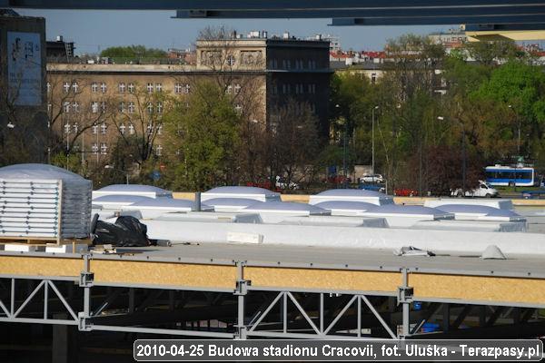 2010-04-25_Budowa_Stadionu_Cracovii_036_600