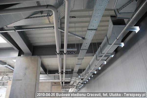 2010-04-25_Budowa_Stadionu_Cracovii_055_600