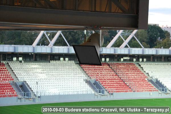 2010-09-03_Budowa_Stadionu_Cracovii_084_600