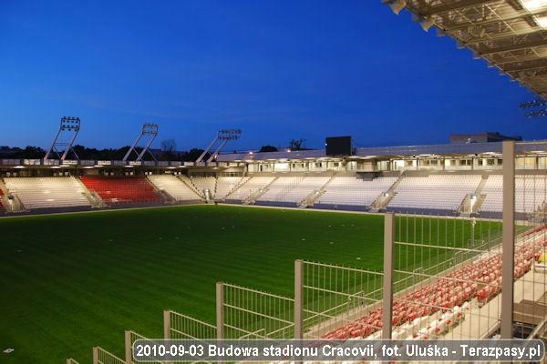 2010-09-03_Budowa_Stadionu_Cracovii_118_600