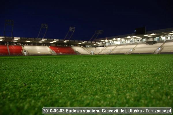 2010-09-03_Budowa_Stadionu_Cracovii_133_600