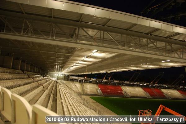 2010-09-03_Budowa_Stadionu_Cracovii_134_600
