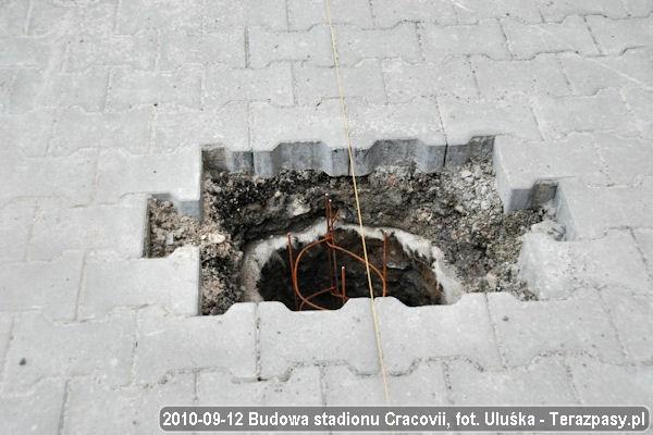 2010-09-12_Budowa_Stadionu_Cracovii_030_600