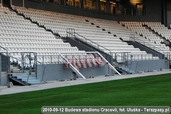 2010-09-12_Budowa_Stadionu_Cracovii_044_600
