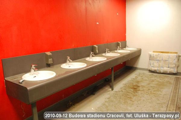 2010-09-12_Budowa_Stadionu_Cracovii_072_600