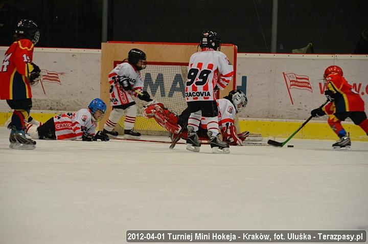 2012-04-01-Turniej_mini_Hokeja-u_4000_720