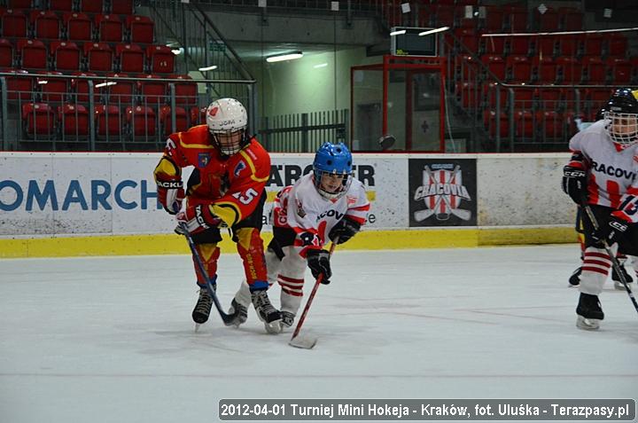 2012-04-01-Turniej_mini_Hokeja-u_4019_720