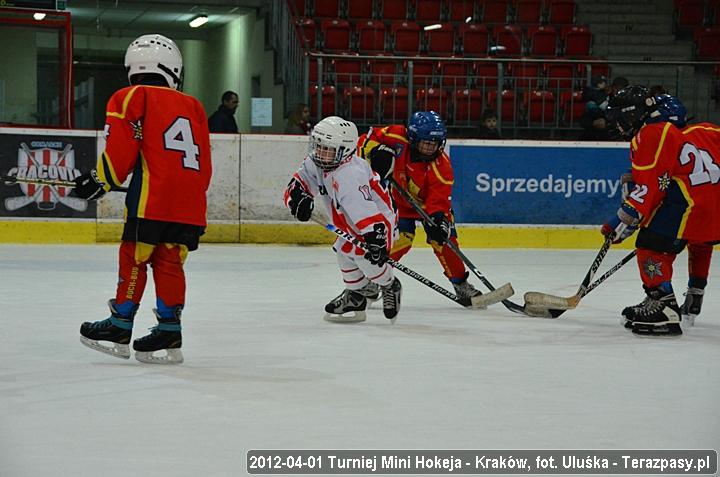 2012-04-01-Turniej_mini_Hokeja-u_4076_720