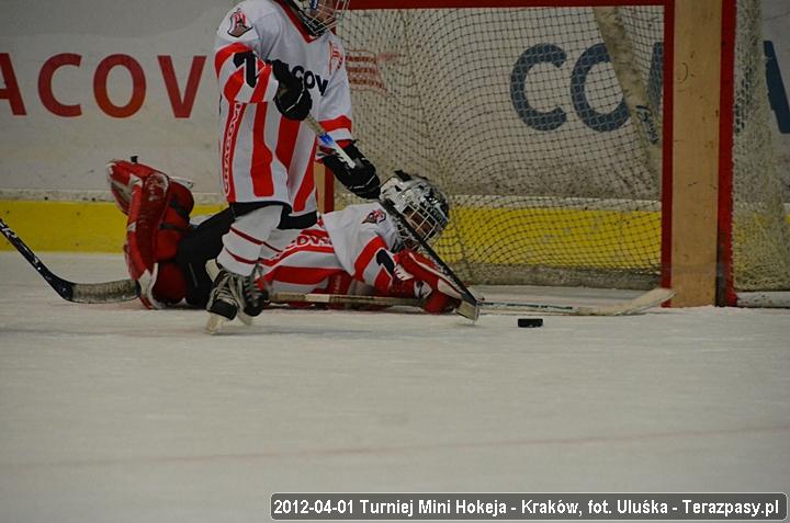 2012-04-01-Turniej_mini_Hokeja-u_4081_720