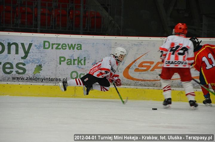 2012-04-01-Turniej_mini_Hokeja-u_4099_720