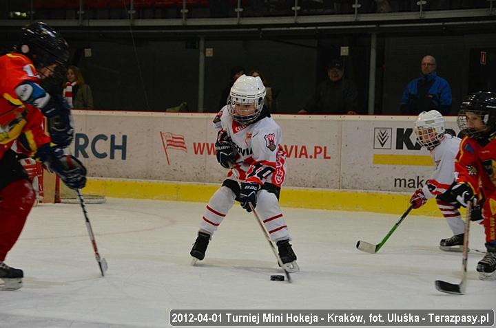 2012-04-01-Turniej_mini_Hokeja-u_4142_720