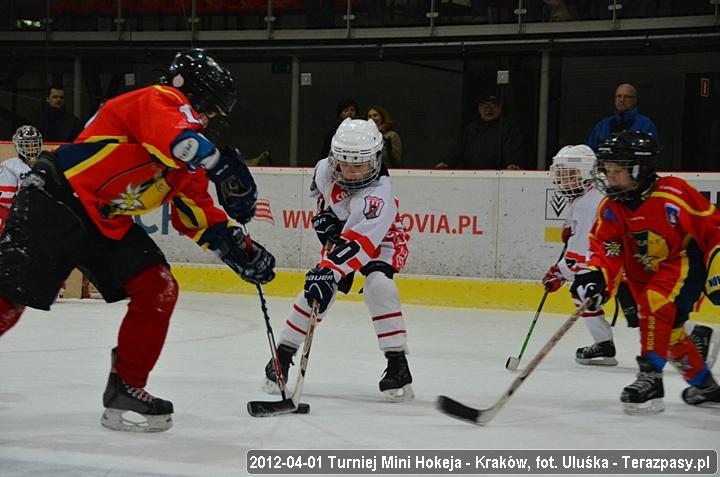 2012-04-01-Turniej_mini_Hokeja-u_4143_720