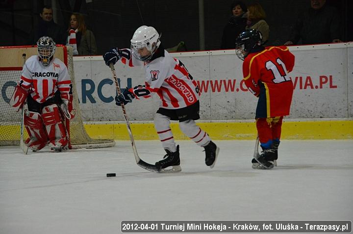 2012-04-01-Turniej_mini_Hokeja-u_4147_720