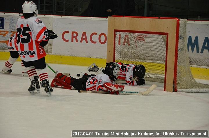 2012-04-01-Turniej_mini_Hokeja-u_4188_720