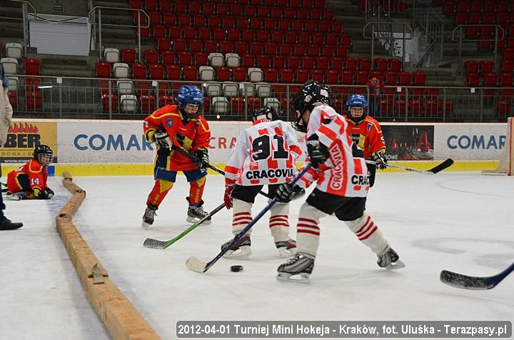 2012-04-01-Turniej_mini_Hokeja-u_4209_720
