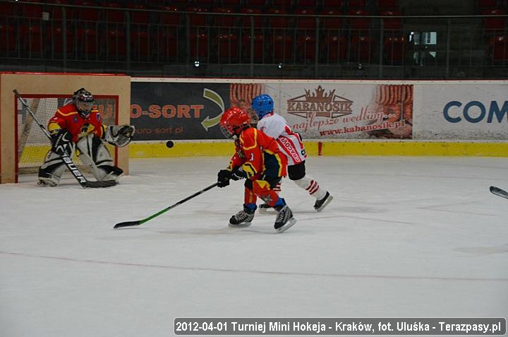 2012-04-01-Turniej_mini_Hokeja-u_4267_720